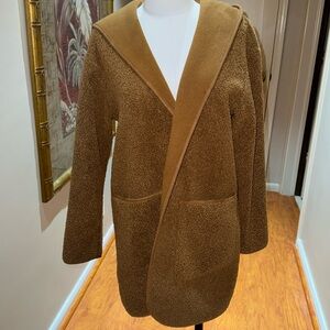 Fuzzy brown lightweight jacket